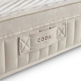 Saltea hibridă premium DUO de la CODA, 32 cm